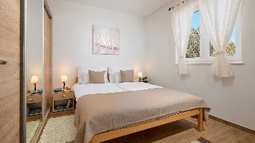 Murter Modern 4-Bedroom Villa with Pool