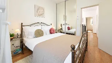 Murter Modern 4-Bedroom Villa with Pool