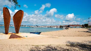 Murter Modern 4-Bedroom Villa with Pool