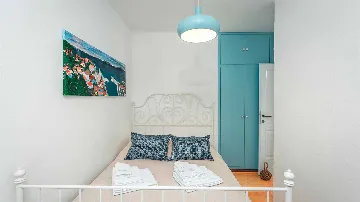 3-Bedroom Villa with Swimming Pool in Sutivan