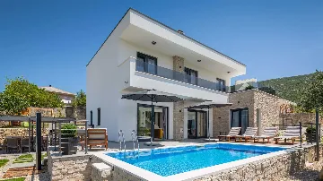 Modern Villa with Private Pool in Klis