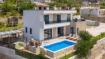 Modern Villa with Private Pool in Klis