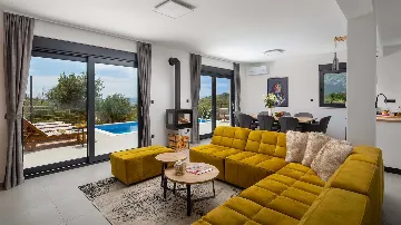 Modern Villa with Private Pool in Klis