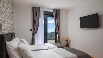 Modern Villa with Private Pool in Klis