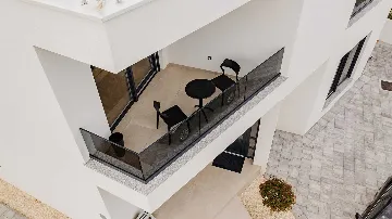 Villa in Vodice with Outdoor Pool for 8 Guests