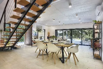 Modern Villa with Pool in Banjole (Up to 8 Guests)