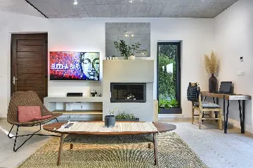 Modern Villa with Pool in Banjole (Up to 8 Guests)