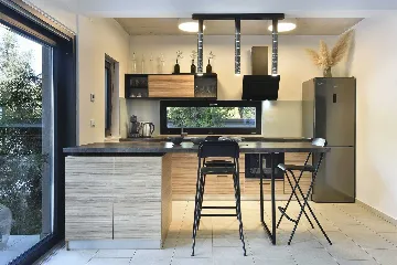 Modern Villa with Pool in Banjole (Up to 8 Guests)