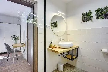 Modern Villa with Pool in Banjole (Up to 8 Guests)