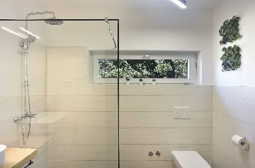 Modern Villa with Pool in Banjole (Up to 8 Guests)