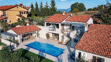 Villa in Pazin for Up to 10 Guests