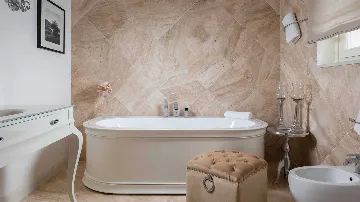 Modern 4-Bedroom Villa in Vabriga