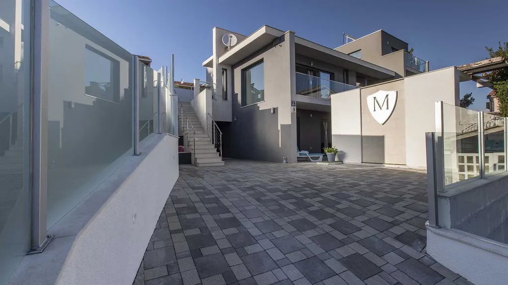 Modern Villa with Private Pool in Rogoznica