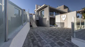 Modern Villa with Private Pool in Rogoznica