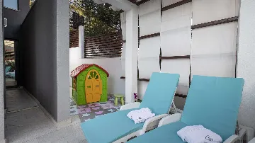 Modern Villa with Private Pool in Rogoznica