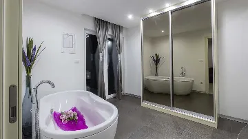 Modern Villa with Private Pool in Rogoznica