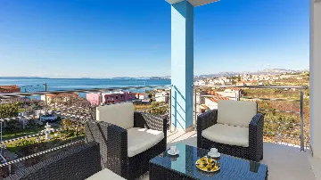 Podstrana Villa with Sea-View Pool for Up to 10 Guests