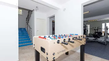 Podstrana Villa with Sea-View Pool for Up to 10 Guests