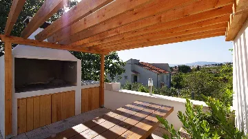 Podstrana Villa with Sea-View Pool for Up to 10 Guests