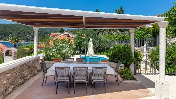 Traditional Stone Villa in Sumartin for Up to 10