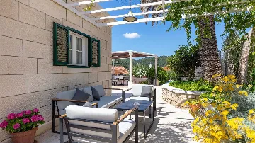 Traditional Stone Villa in Sumartin for Up to 10