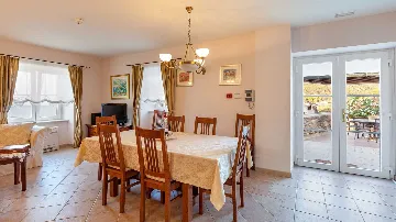 Traditional Stone Villa in Sumartin for Up to 10