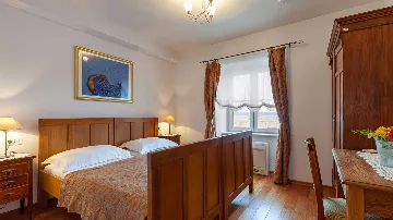 Traditional Stone Villa in Sumartin for Up to 10