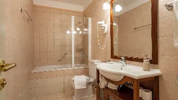 Traditional Stone Villa in Sumartin for Up to 10