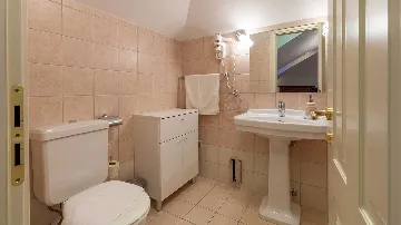 Traditional Stone Villa in Sumartin for Up to 10