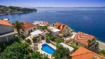 Traditional Stone Villa in Sumartin for Up to 10