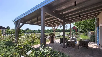 Villa in Čabrunići with Pool and 4 Bedrooms