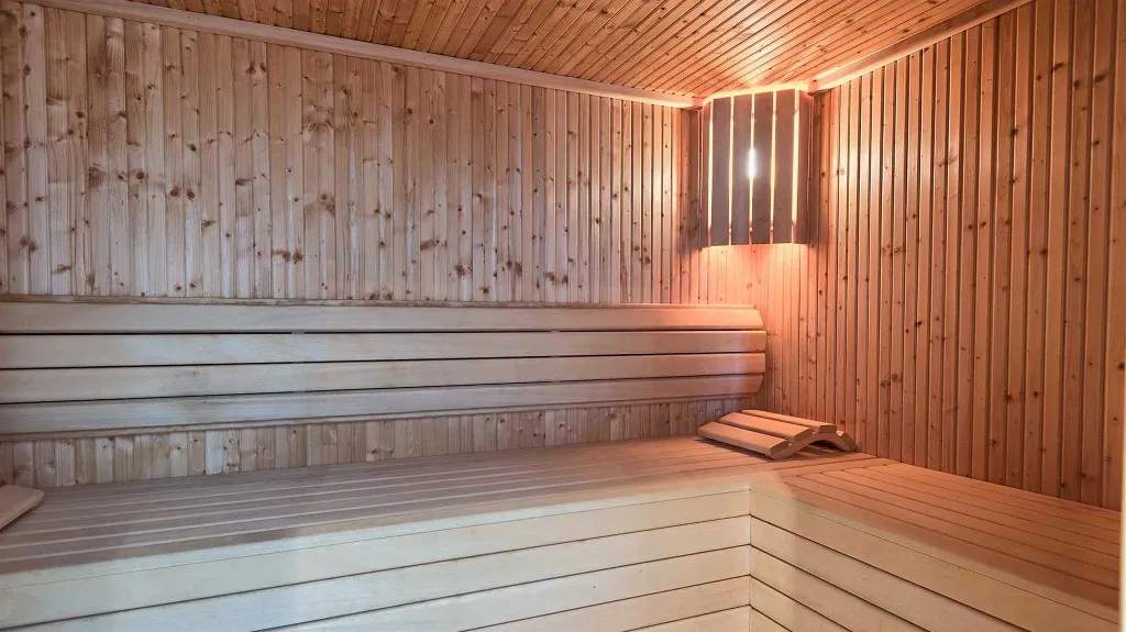Villa in Čabrunići with Pool and 4 Bedrooms