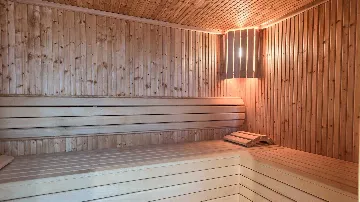 Villa in Čabrunići with Pool and 4 Bedrooms