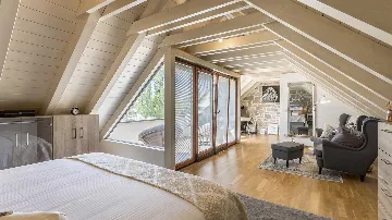 3-Bedroom Lakefront Villa with Heated Pool in Solin