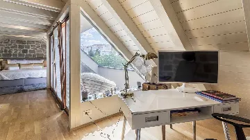 3-Bedroom Lakefront Villa with Heated Pool in Solin