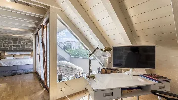 3-Bedroom Lakefront Villa with Heated Pool in Solin