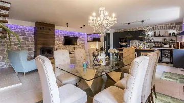 3-Bedroom Lakefront Villa with Heated Pool in Solin