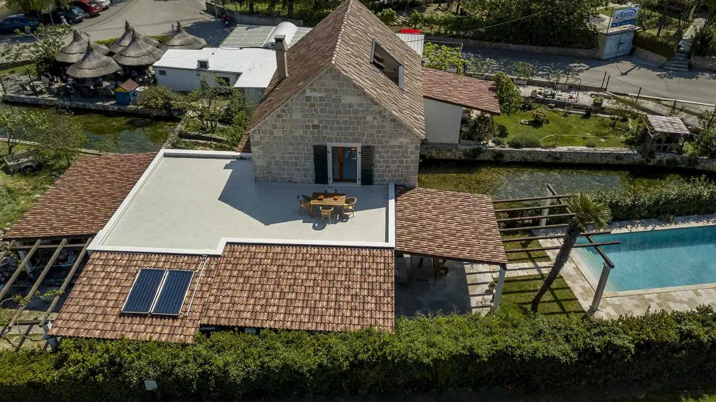 3-Bedroom Lakefront Villa with Heated Pool in Solin