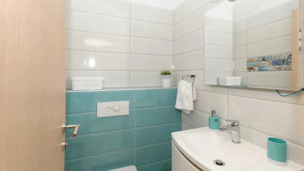 Pool Villa in Trogir’s Plano for Up to 9 Guests
