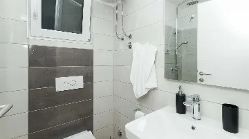 Pool Villa in Trogir’s Plano for Up to 9 Guests