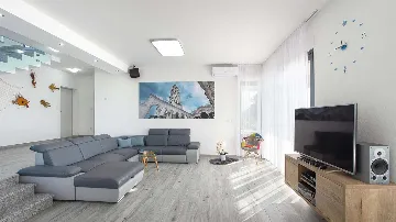 Villa with Heated Pool and Sea Views in Solin