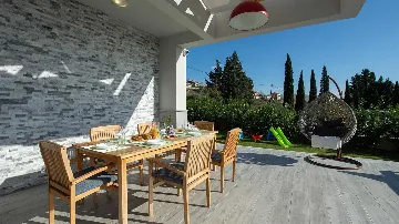Villa with Heated Pool and Sea Views in Solin