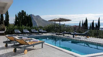 Villa with Heated Pool and Sea Views in Solin