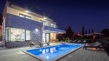 Villa with Heated Pool and Sea Views in Solin