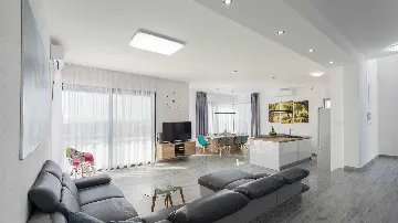 Villa with Heated Pool and Sea Views in Solin