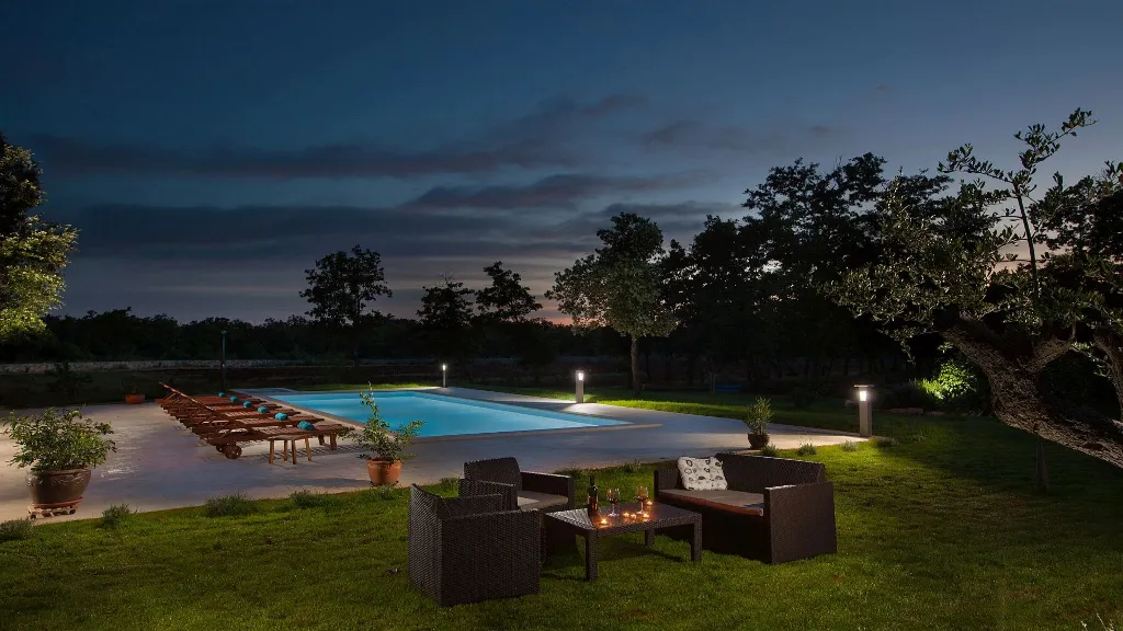 Traditional Villa with Private Pool in Bale