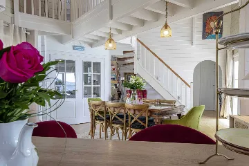 4-Bedroom Villa with Pool in Veprinac