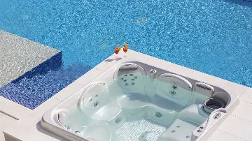 Modern Villa with Infinity Pool in Viškovići