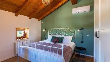 Renovated 4-Bedroom Villa in Pazin