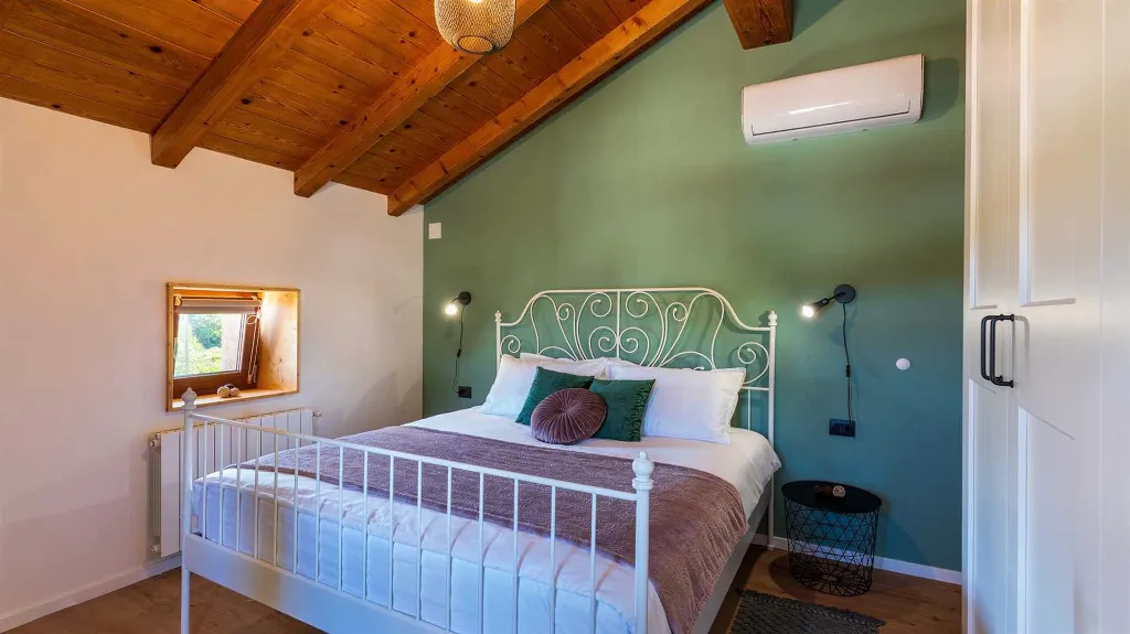Renovated 4-Bedroom Villa in Pazin